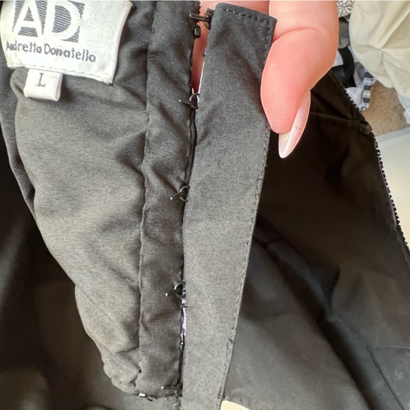 Vintage Andretta Donatello Hand Beaded Black/Purple Halter Backless Top Large - Picture 9 of 9